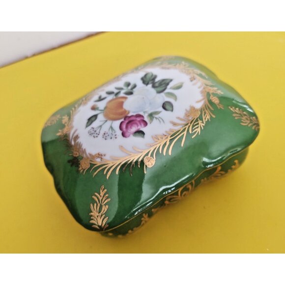 Vintage LIMOGES Lidded Porcelain Trinket Box 4.5" x 4" Green, Gold, Florals - Picture 2 of 13